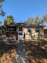 3022 Deleuil Ave in Tampa, FL - Building Photo