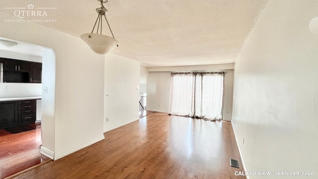 property at 78 Ashford Crt