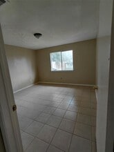 16511 Parkridge Ct in Houston, TX - Building Photo - Building Photo