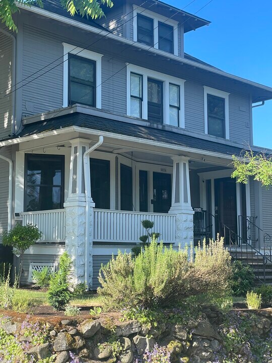 4836 SE Franklin St in Portland, OR - Building Photo