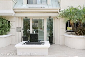 114 N Doheny Dr in West Hollywood, CA - Building Photo - Building Photo
