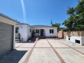 316 N Jackson St in Santa Ana, CA - Building Photo