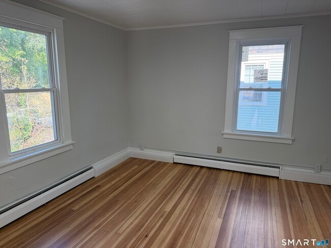 34 Beatty St