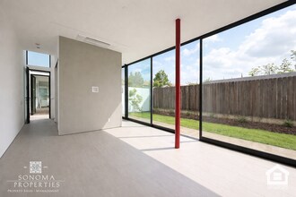 1205 Broadway in Sonoma, CA - Building Photo - Building Photo