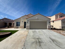 7945 Hollow Pine St in Las Vegas, NV - Building Photo