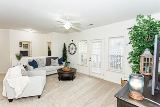 Stafford Place in Winston-Salem, NC - Building Photo - Building Photo