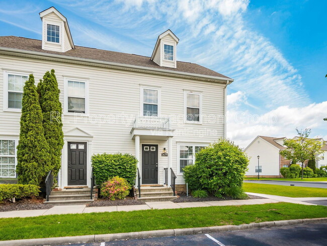 3679 Bracknell Forest Dr in Groveport, OH - Building Photo - Building Photo