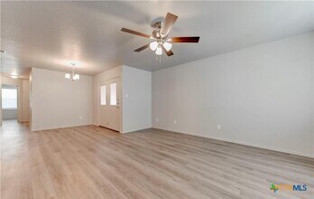 601 Lost Trl in Copperas Cove, TX - Building Photo - Building Photo