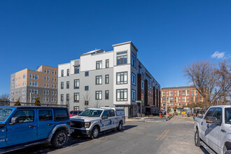 25 Amory in Boston, MA - Foto de edificio - Building Photo