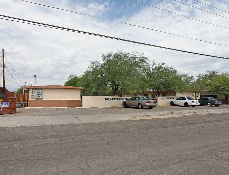 Coronado Heights in Tucson, AZ - Building Photo