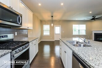 501 Mariposa Ln in Mcdonough, GA - Building Photo - Building Photo