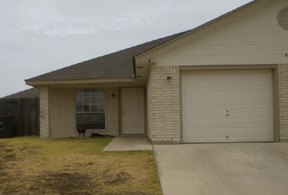 1112 Leslie Cir in Killeen, TX - Building Photo - Building Photo