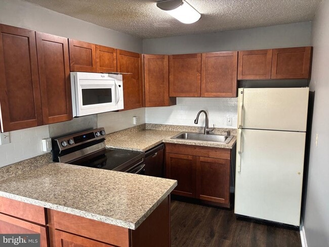 44 Courtside Dr in Dover, DE - Building Photo - Building Photo