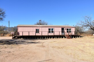 4936 S La Donna Ln in Sierra Vista, AZ - Building Photo - Building Photo