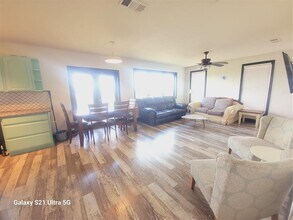 1150 CR 405 in Taylor, TX - Building Photo - Building Photo