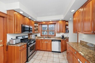 136 Jewett St in Newton, MA - Building Photo - Building Photo