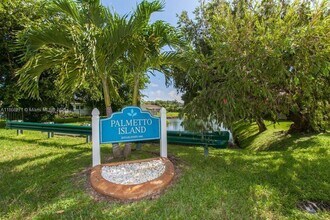 13040 SW 70th Ave in Miami, FL - Building Photo - Building Photo