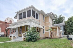 301 E Palm Ave in Tampa, FL - Building Photo