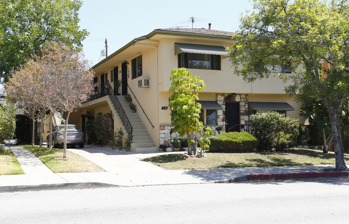 234 N Jackson St in Glendale, CA - Building Photo