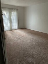 325 Wymore Rd in Altamonte Springs, FL - Building Photo - Building Photo