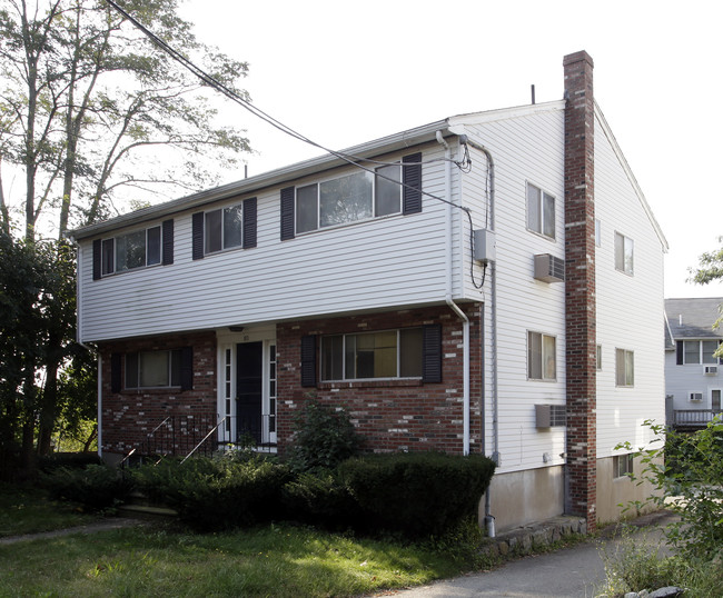 76-82 Quarry St in Quincy, MA - Building Photo - Building Photo