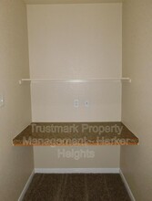 4202 Elms Run Cir in Killeen, TX - Building Photo - Building Photo
