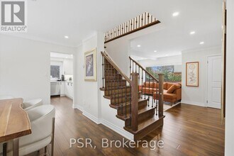 3254 Sir Johns Homestead in Mississauga, ON - Building Photo - Building Photo