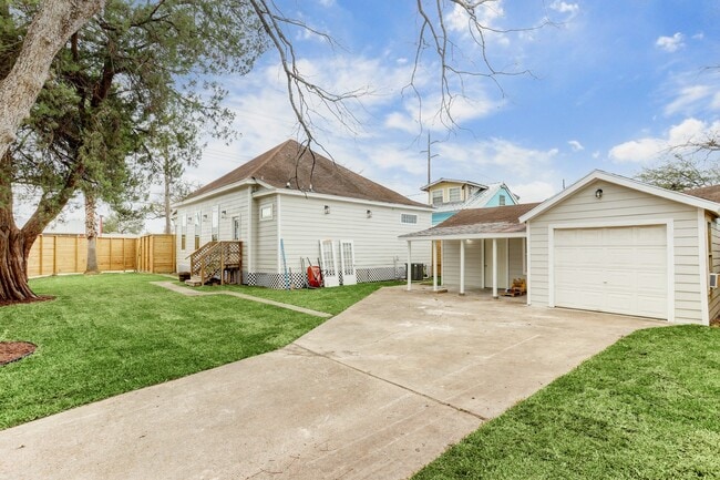 property at 2721 Engelke St