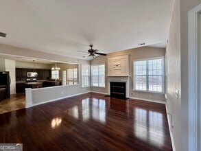 355 Santa Anita Ave in Woodstock, GA - Building Photo - Building Photo