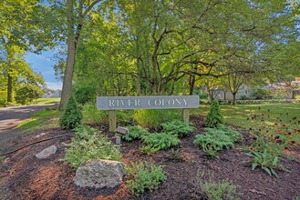 6 River Colony in Guilford, CT - Building Photo - Building Photo