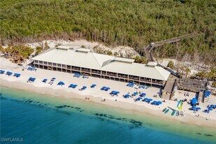 6545 Valen Way in Naples, FL - Building Photo