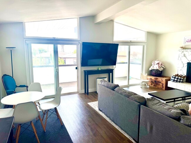 1606 W 22nd St in Los Angeles, CA - Building Photo - Building Photo