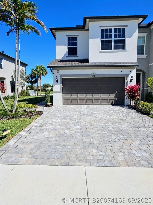 property at 6050 Praza Ln
