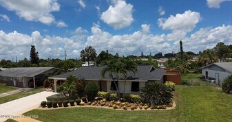 3097 Rowe St NE in Palm Bay, FL - Building Photo