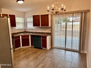 1689 St Stephen Pl in El Paso, TX - Building Photo - Building Photo