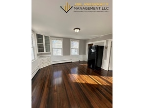 58 Edgemond St in Fall River, MA - Building Photo - Building Photo