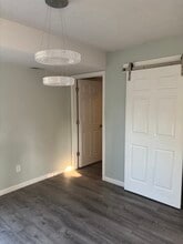 402 Granada Dr in Kendallville, IN - Building Photo - Building Photo