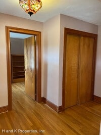 3046 Turnpike Rd photo'