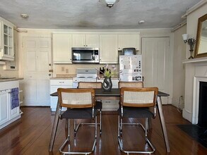 15 Charles St in Boston, MA - Building Photo - Building Photo