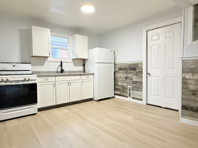 property at 1011 Albert Rd