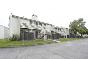 Parc at 21st and Rock in Wichita, KS - Building Photo