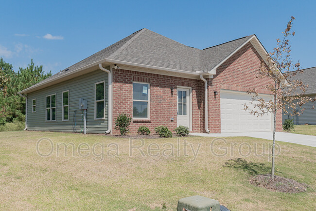 104 Brookside Way in Calera, AL - Building Photo - Building Photo