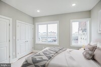 2216 Emerald St - 20