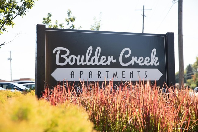 Boulder Creek Apartments photo'