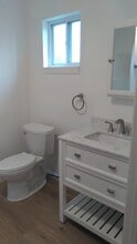 1046 St Louis St in Lebanon, MO - Building Photo - Building Photo