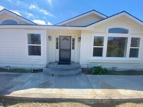 3155 Township Rd in Paso Robles, CA - Building Photo - Building Photo