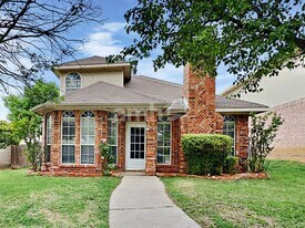 1481 Apenzell Ln in Lewisville, TX - Building Photo