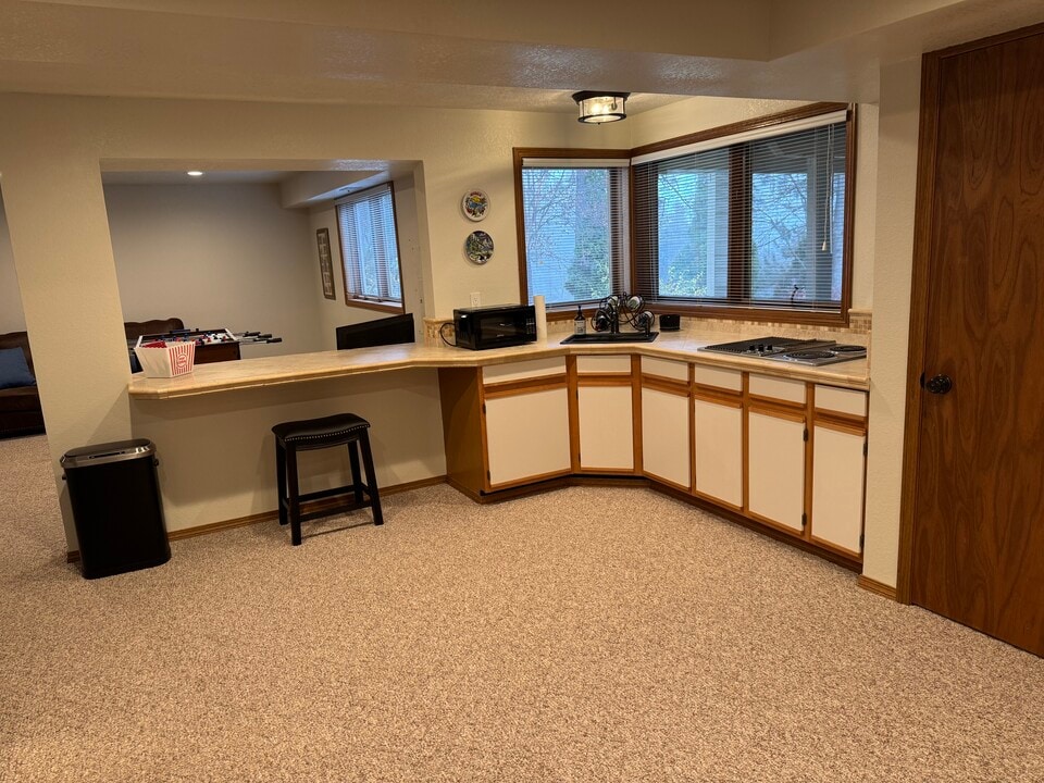 8001 E Gunning Dr in Spokane, WA - Building Photo