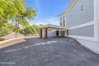 401 Overlook Dr in Neptune City, NJ - Building Photo - Building Photo