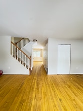 102 Hopkins Ct in Newark, DE - Foto de edificio - Building Photo